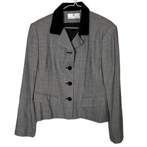 NWT Danielle Martin Women’s 100% Pure Wool Blazer Jacket